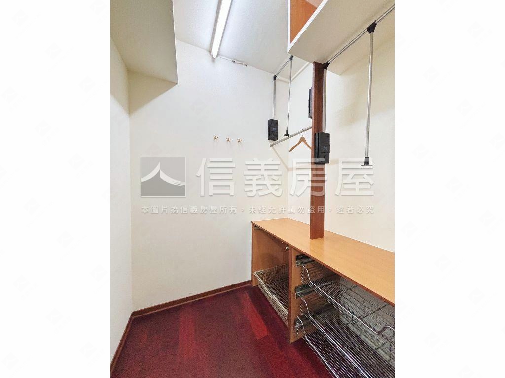 景觀特利屋裝潢二房車位房屋室內格局與周邊環境