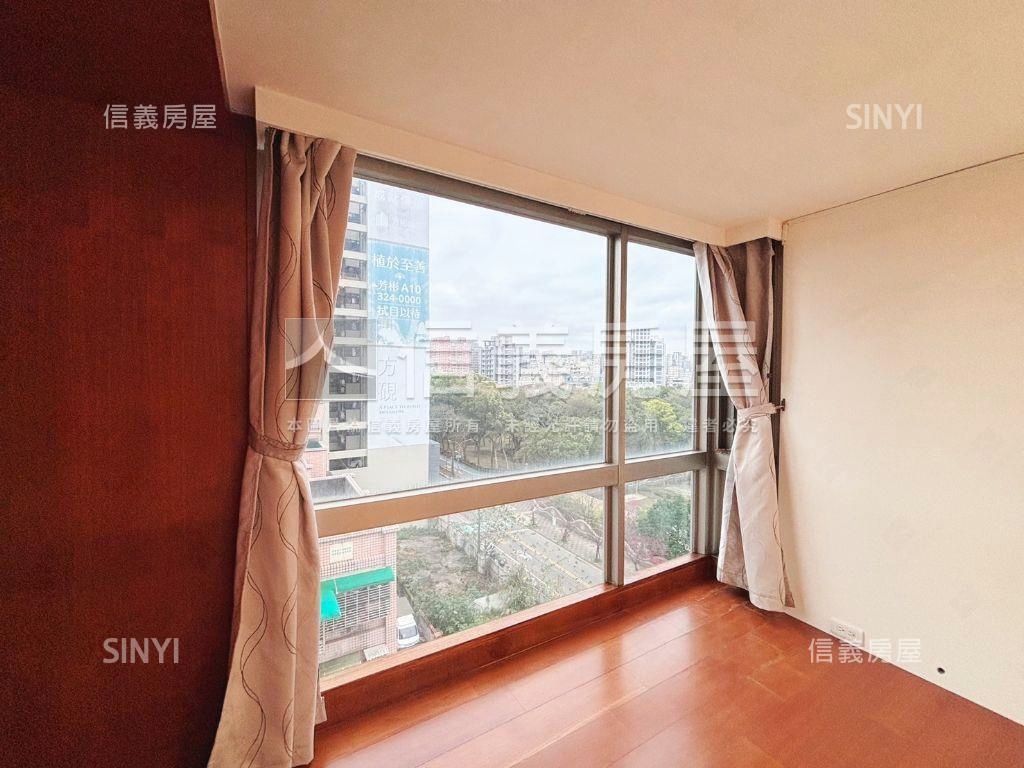 景觀特利屋裝潢二房車位房屋室內格局與周邊環境