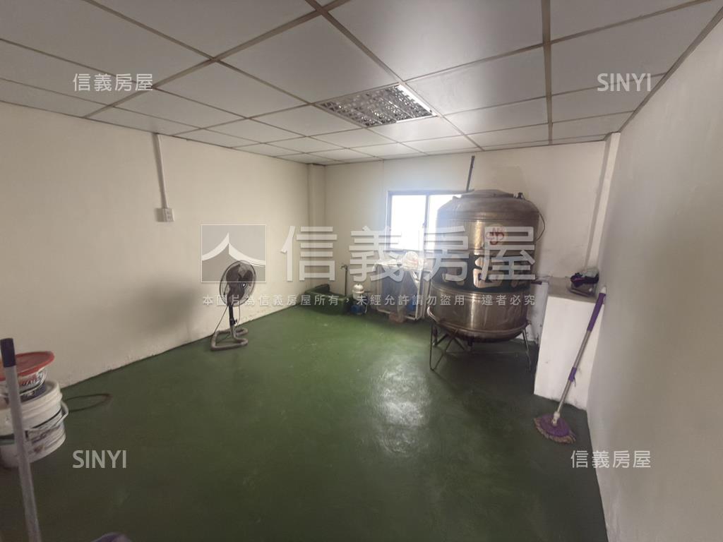 前鎮低總價臨路美地房屋室內格局與周邊環境