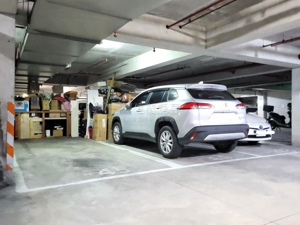 文湖麗園電梯３房附車位房屋室內格局與周邊環境
