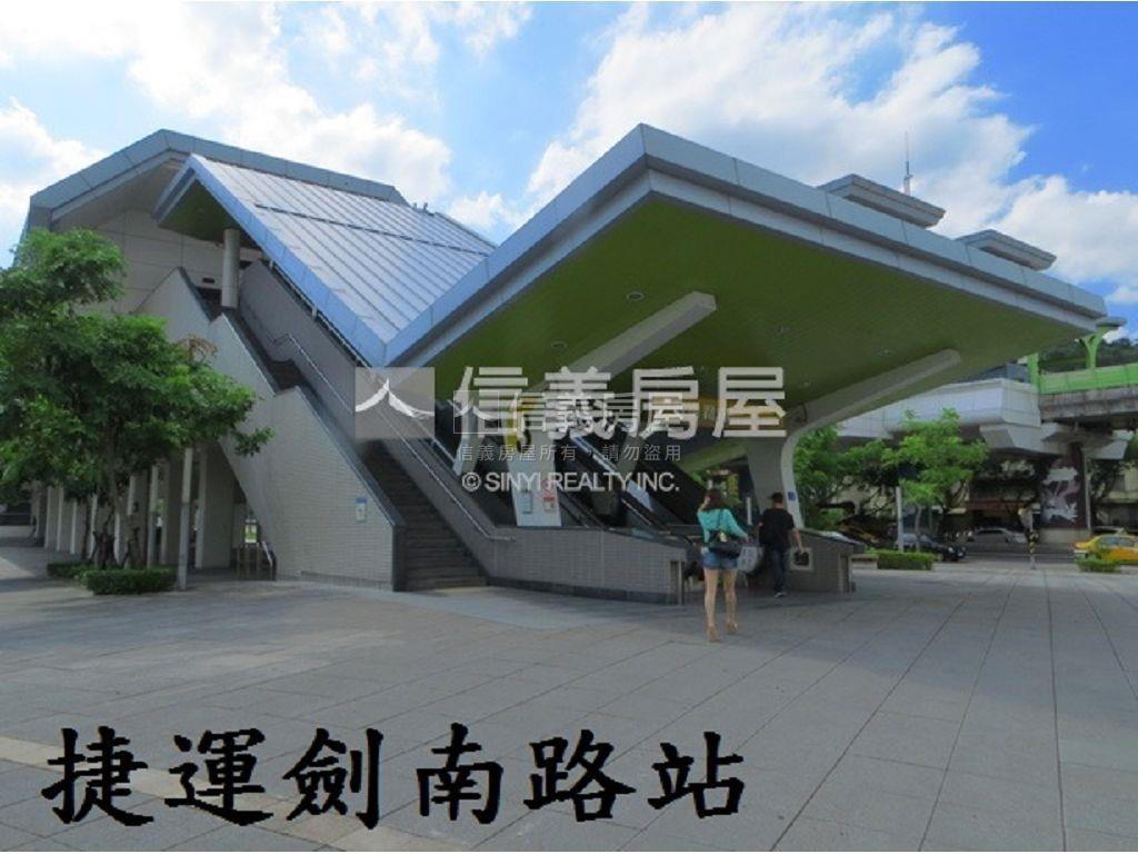 文湖麗園電梯３房附車位房屋室內格局與周邊環境