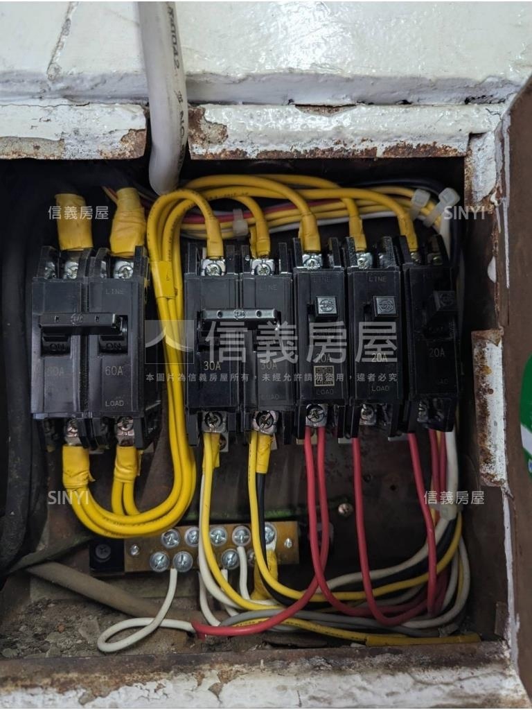 水碓商圈店面貨車進出方便房屋室內格局與周邊環境