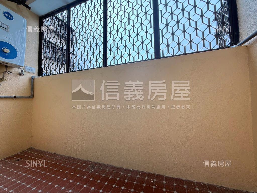 全新裝潢３房美寓房屋室內格局與周邊環境