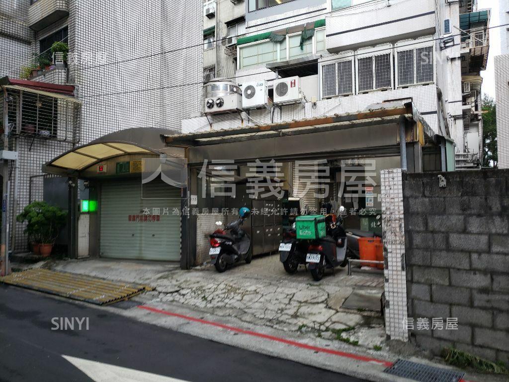 中山北面林蔭辦公房屋室內格局與周邊環境
