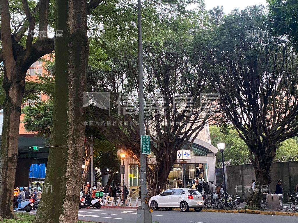 大安區稀有美電梯三房房屋室內格局與周邊環境