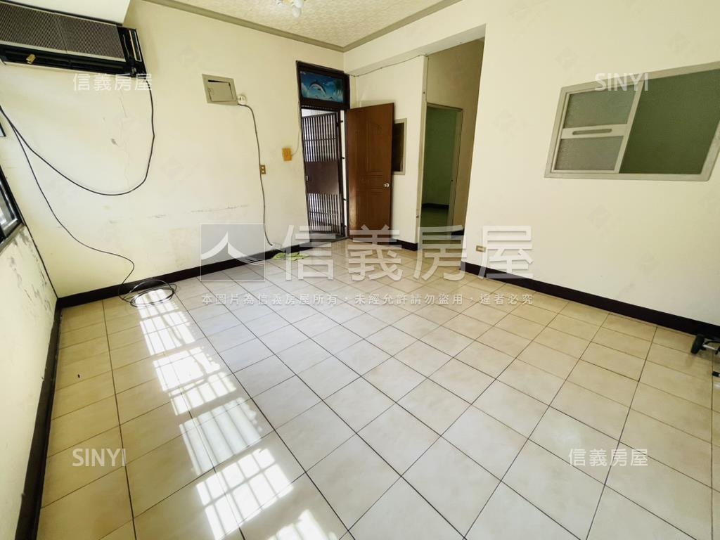 低總價免爬高３樓房屋室內格局與周邊環境