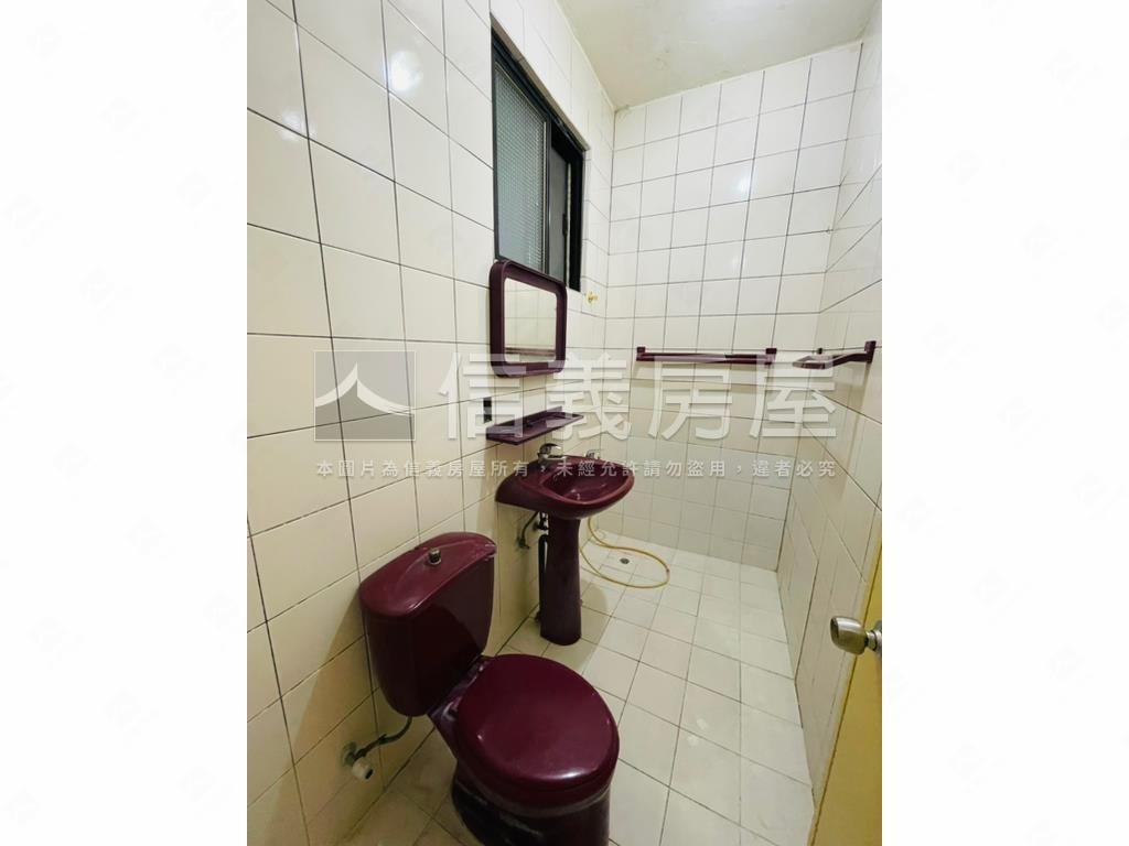 低總價免爬高３樓房屋室內格局與周邊環境