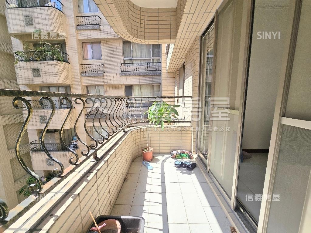 信義計畫精美大空間房屋室內格局與周邊環境