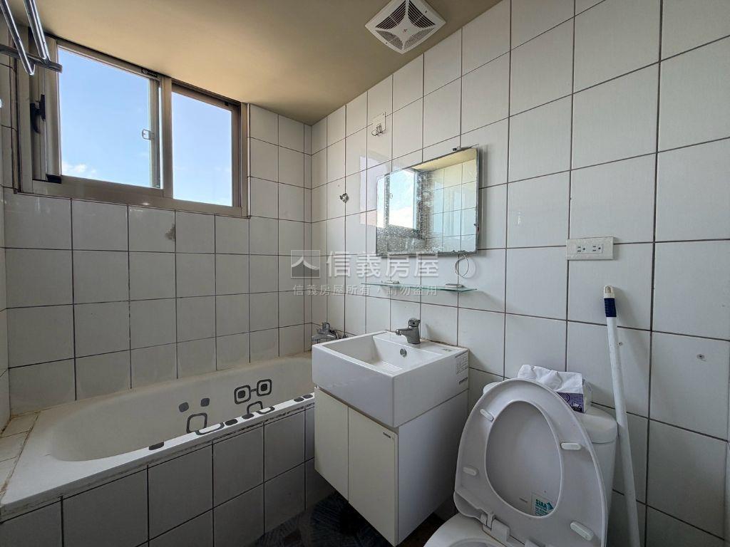 三芝薪水居易美屋房屋室內格局與周邊環境