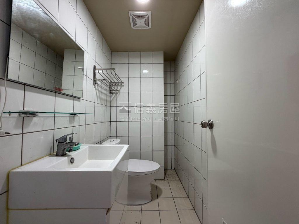 三芝薪水居易美屋房屋室內格局與周邊環境