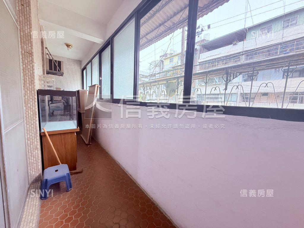 低於行情！稀有二樓美公寓房屋室內格局與周邊環境