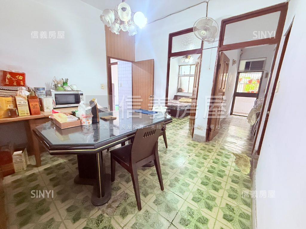 低於行情！稀有二樓美公寓房屋室內格局與周邊環境