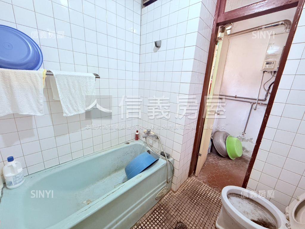 低於行情！稀有二樓美公寓房屋室內格局與周邊環境