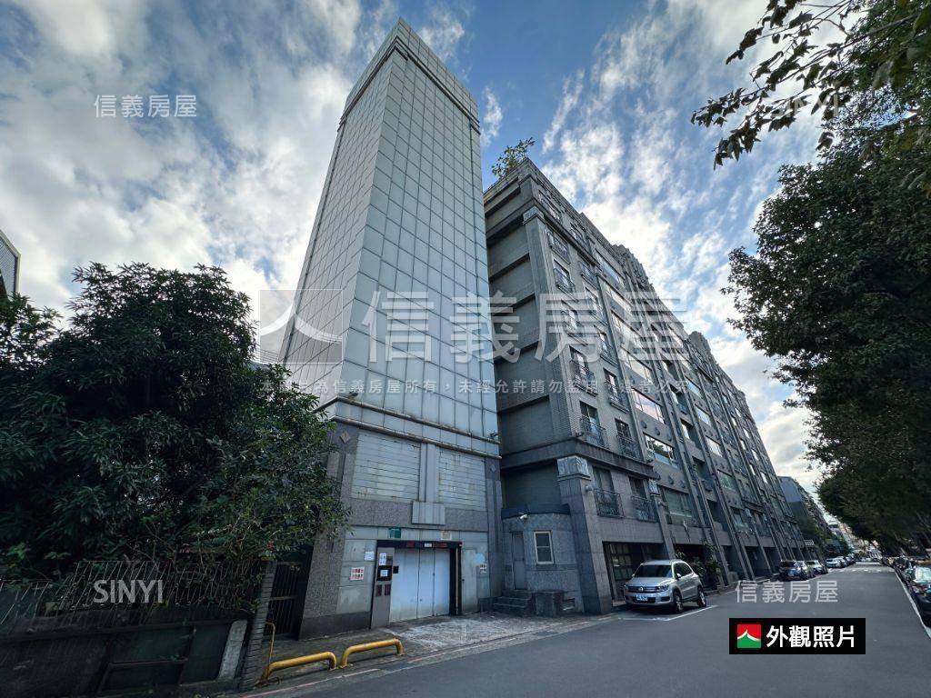 天母雅典車位３號房屋室內格局與周邊環境