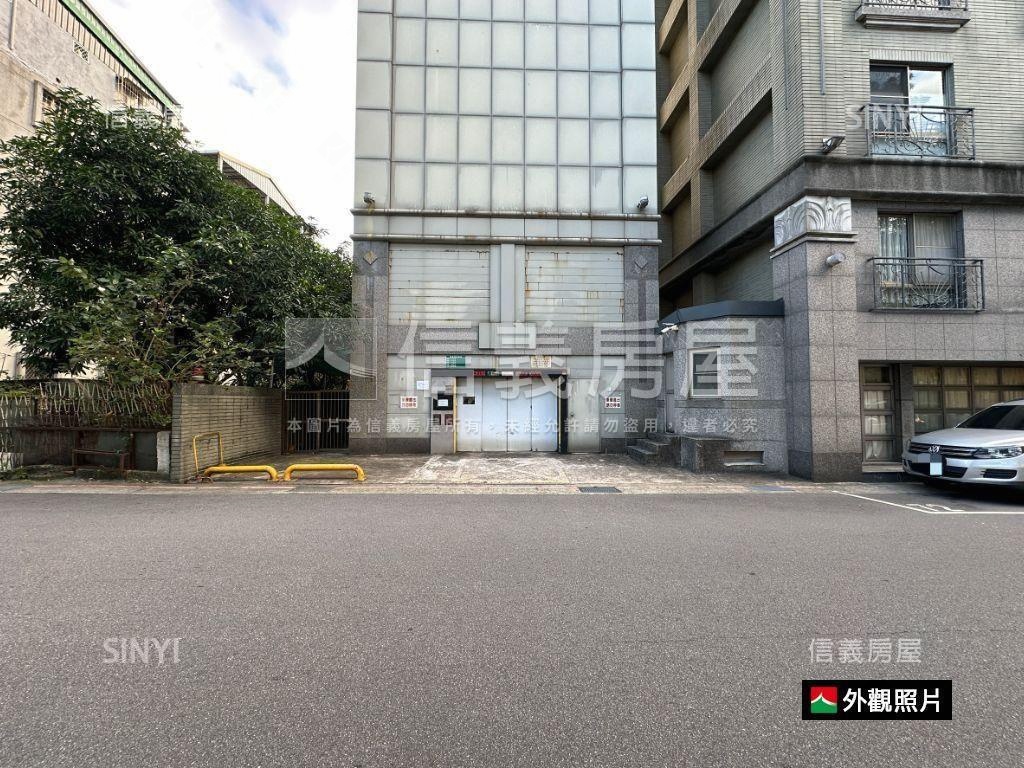 天母雅典車位３號房屋室內格局與周邊環境