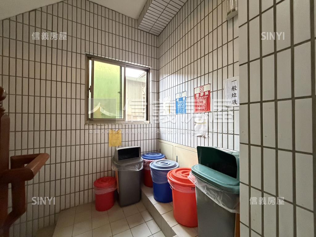 南京復興全新裝潢小豪邸房屋室內格局與周邊環境