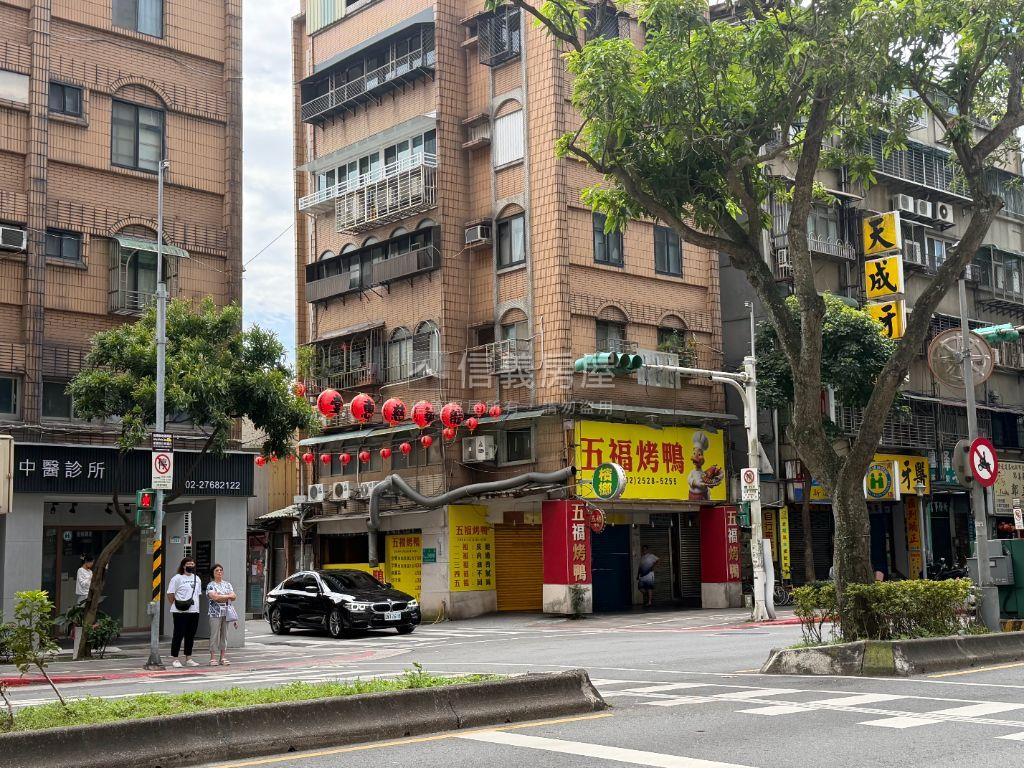 永春捷運角窗金店房屋室內格局與周邊環境
