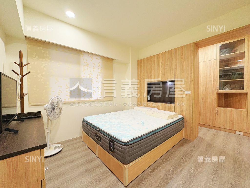 近美術館電梯美妝成家讚房屋室內格局與周邊環境