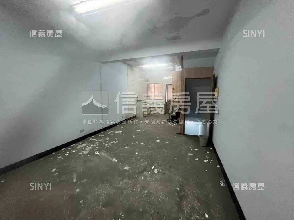 近高醫商圈龍江街正街透店房屋室內格局與周邊環境