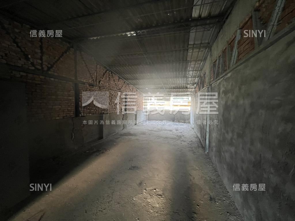 近高醫商圈龍江街正街透店房屋室內格局與周邊環境