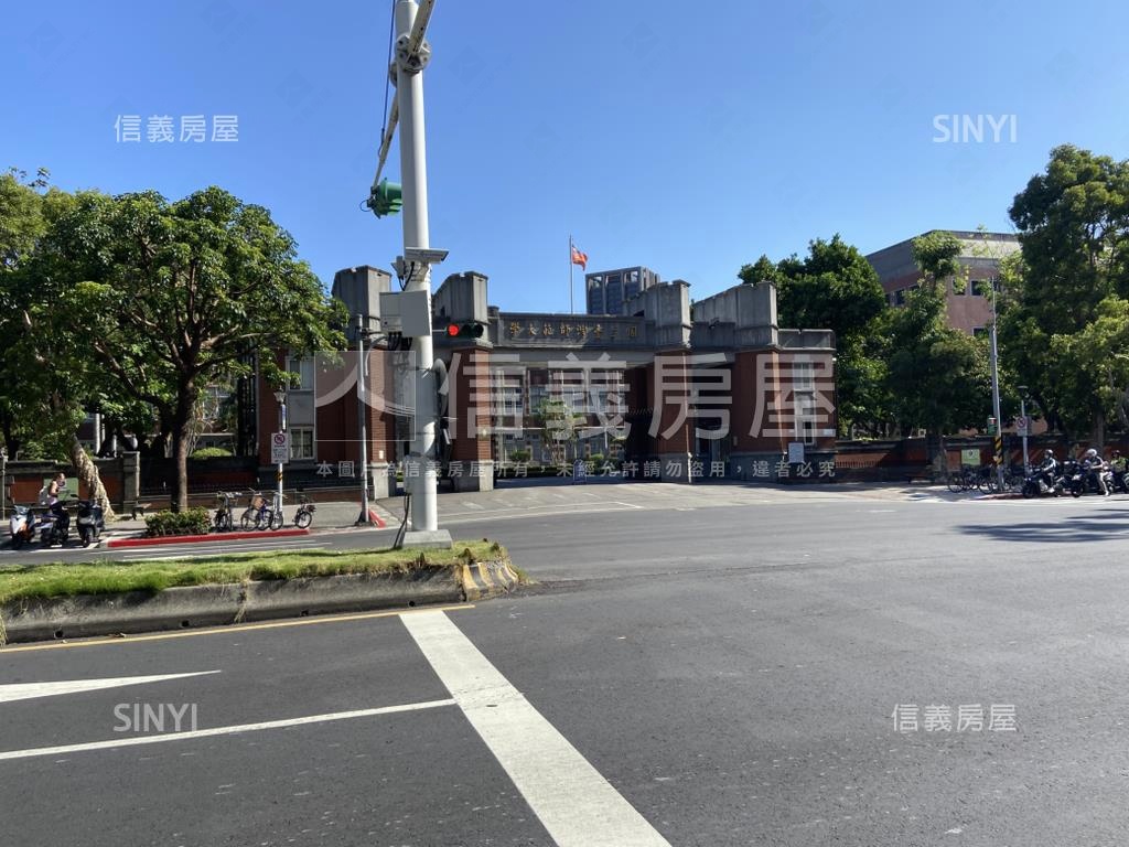 中正國中四房大美邸房屋室內格局與周邊環境