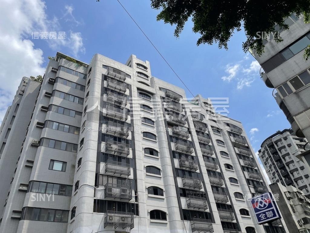 近捷運前後陽台樹景三房房屋室內格局與周邊環境