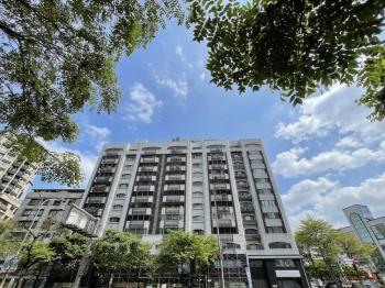 近捷運前後陽台樹景三房