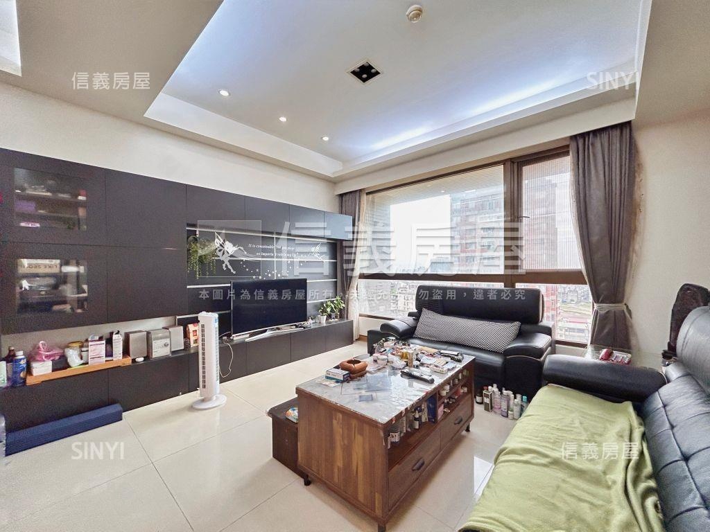杜拜邊間四房高樓景觀戶房屋室內格局與周邊環境