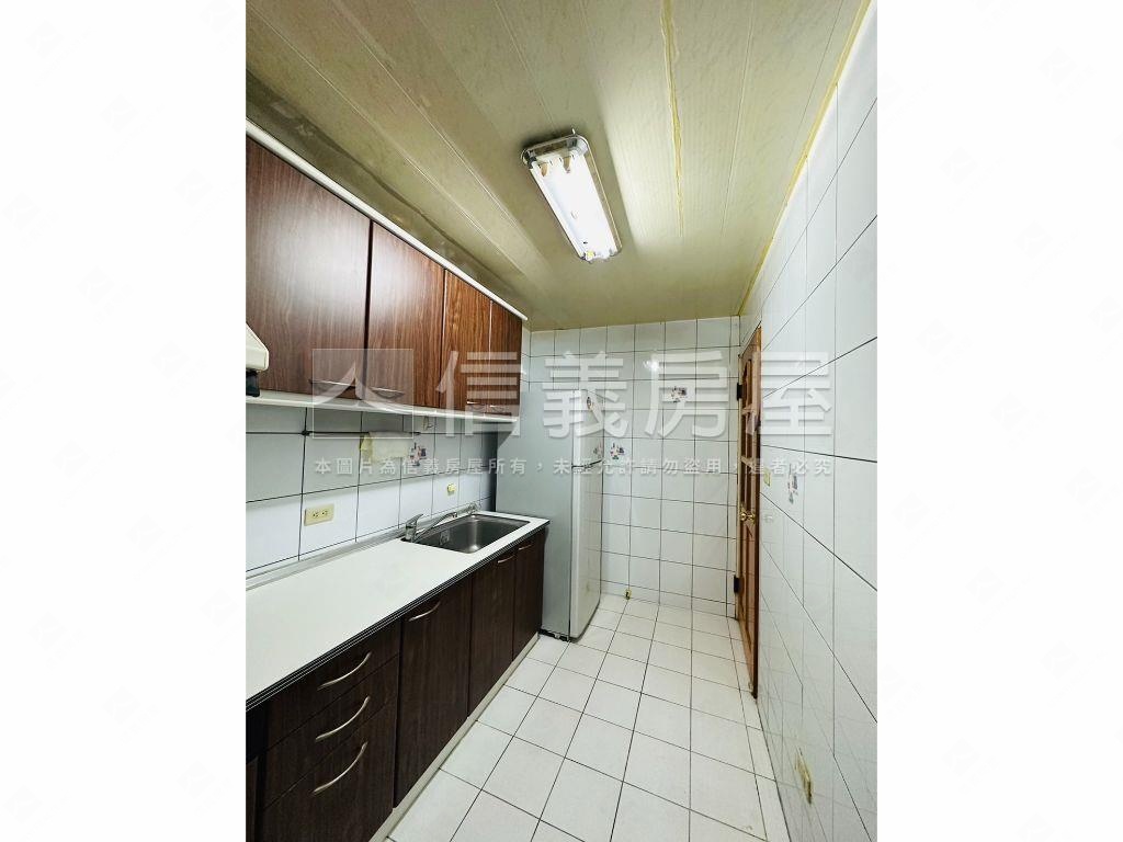大信街★低樓層正美寓房屋室內格局與周邊環境