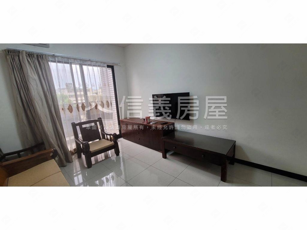 大櫻國面山三房平車行情售房屋室內格局與周邊環境