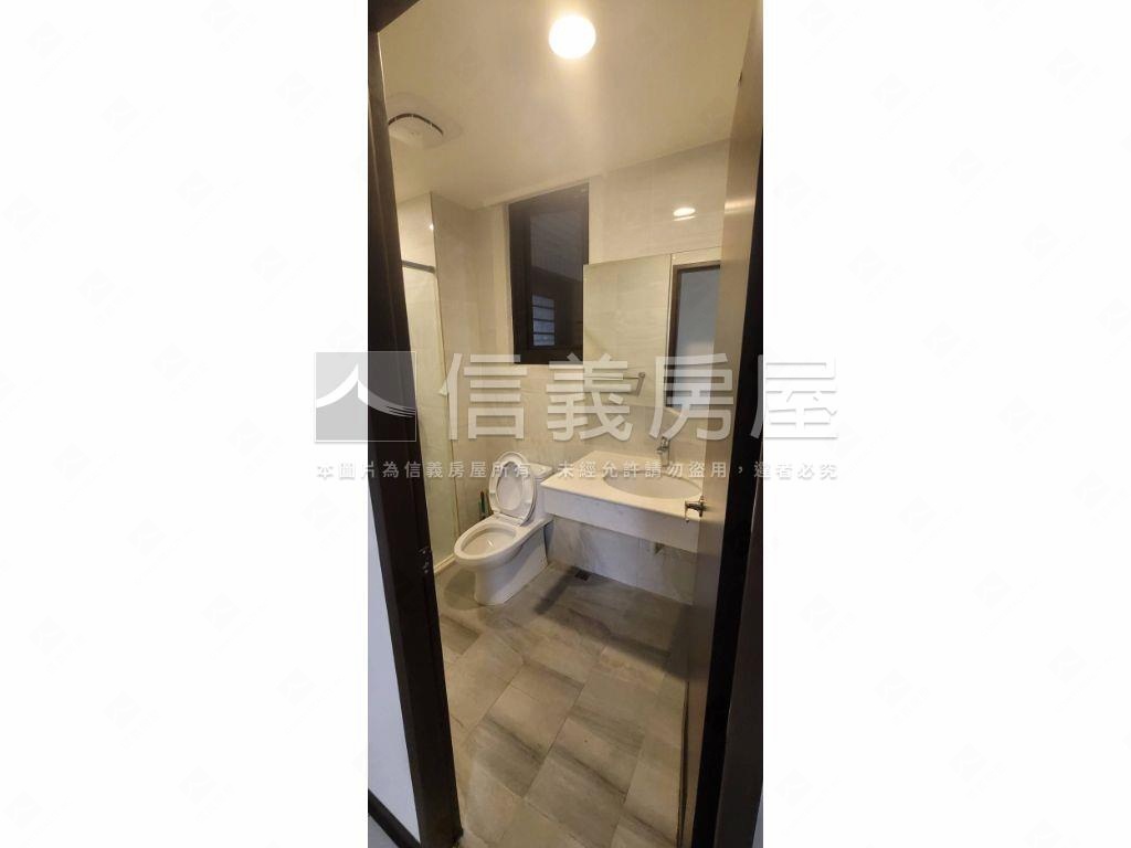 大櫻國面山三房平車行情售房屋室內格局與周邊環境