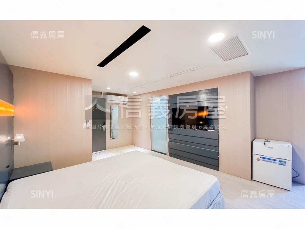 十二期三房雙平車房屋室內格局與周邊環境