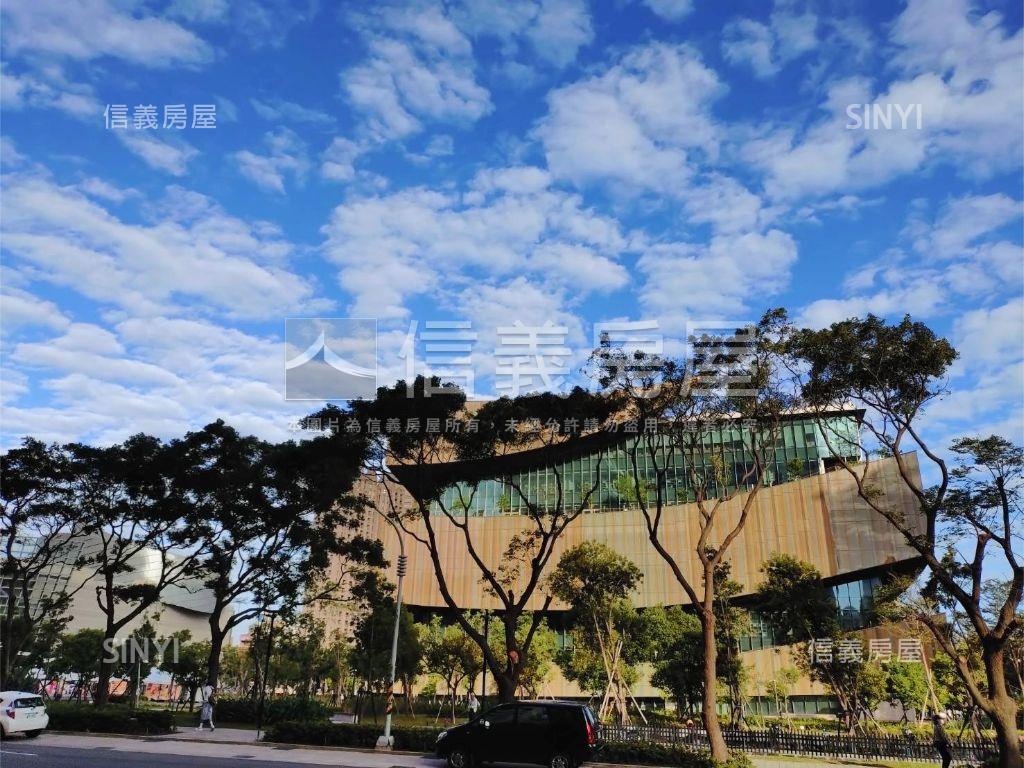 近藝文廣場次頂樓美屋房屋室內格局與周邊環境