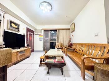 近藝文廣場次頂樓美屋