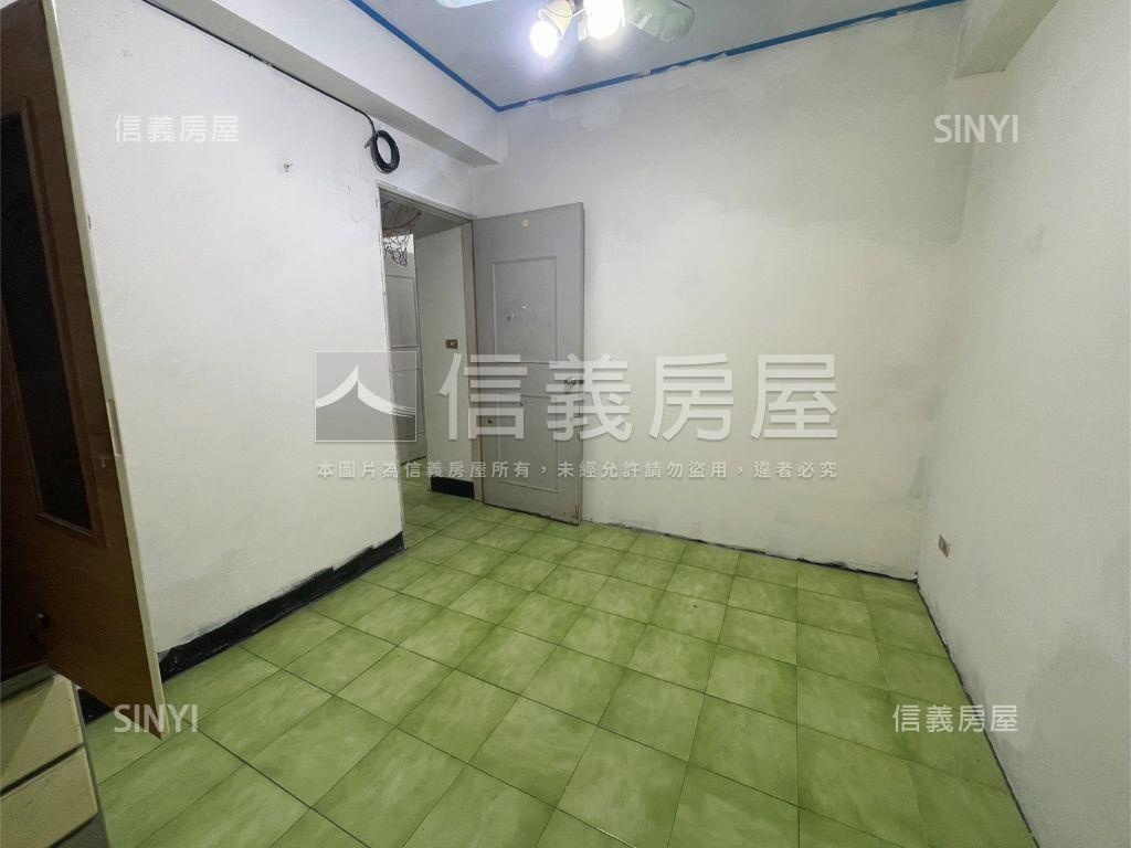專任國強街三房公寓房屋室內格局與周邊環境
