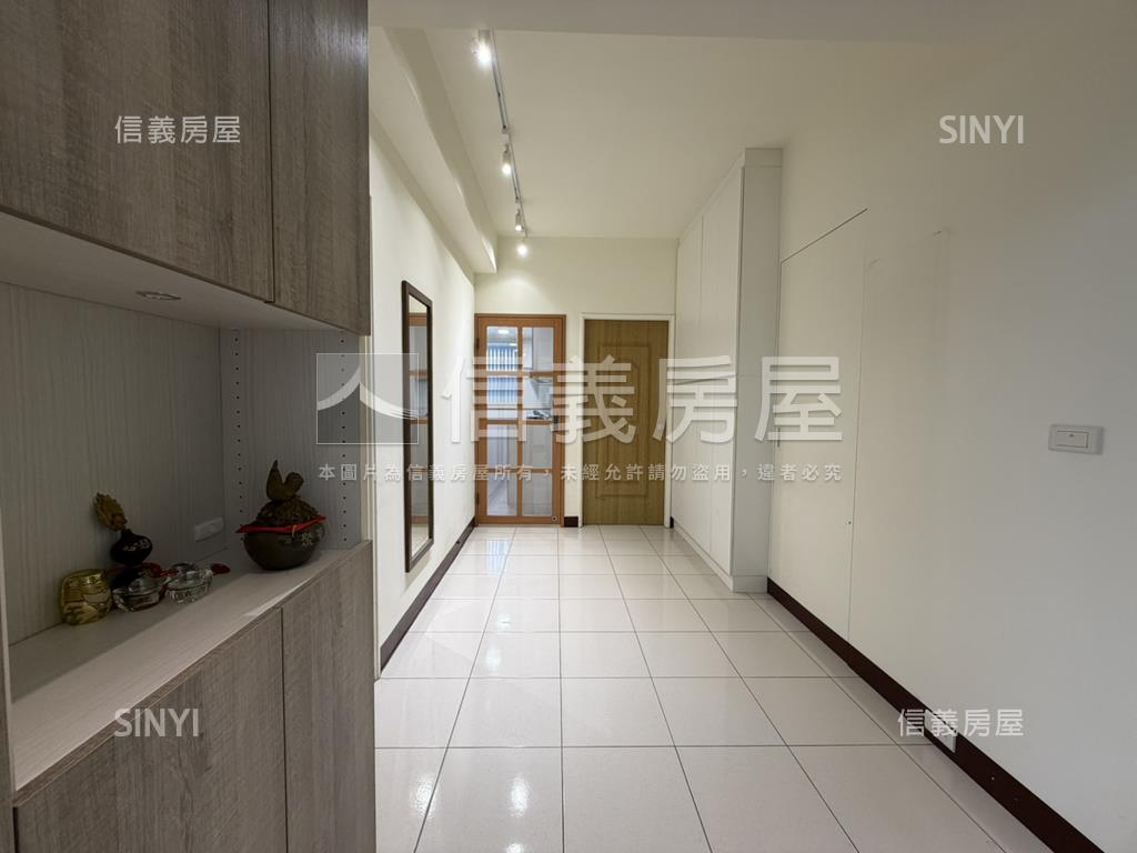 重慶北路‧稀有年輕美寓房屋室內格局與周邊環境