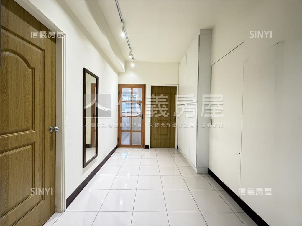 重慶北路‧稀有年輕美寓房屋室內格局與周邊環境