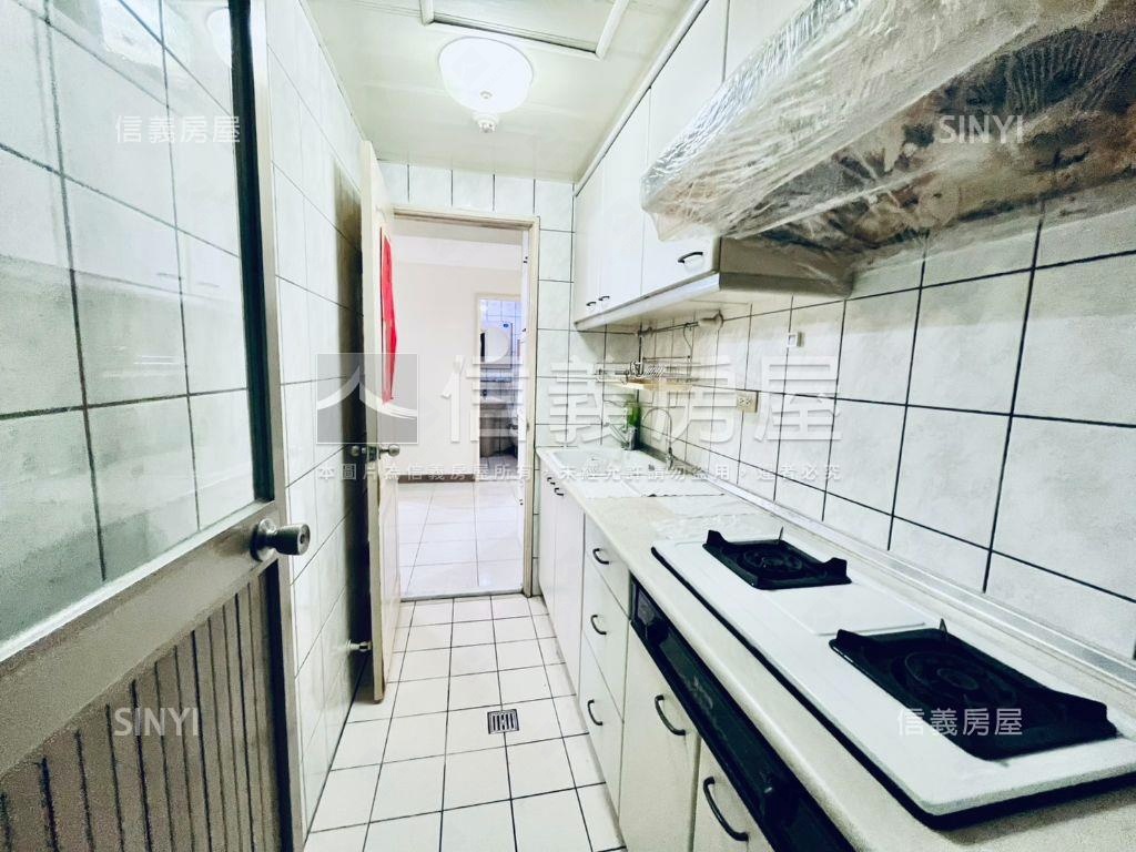 山水帝景美３房房屋室內格局與周邊環境