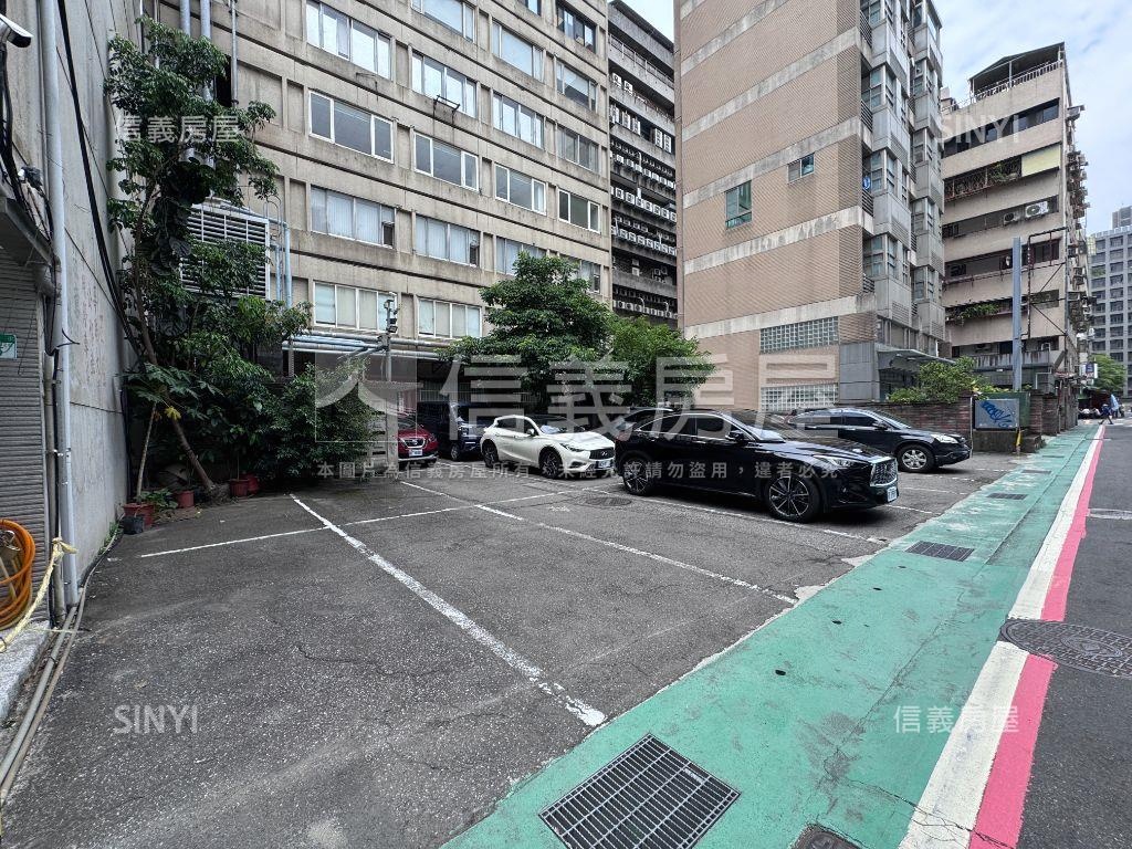 松江南京雙捷整層純辦大樓房屋室內格局與周邊環境