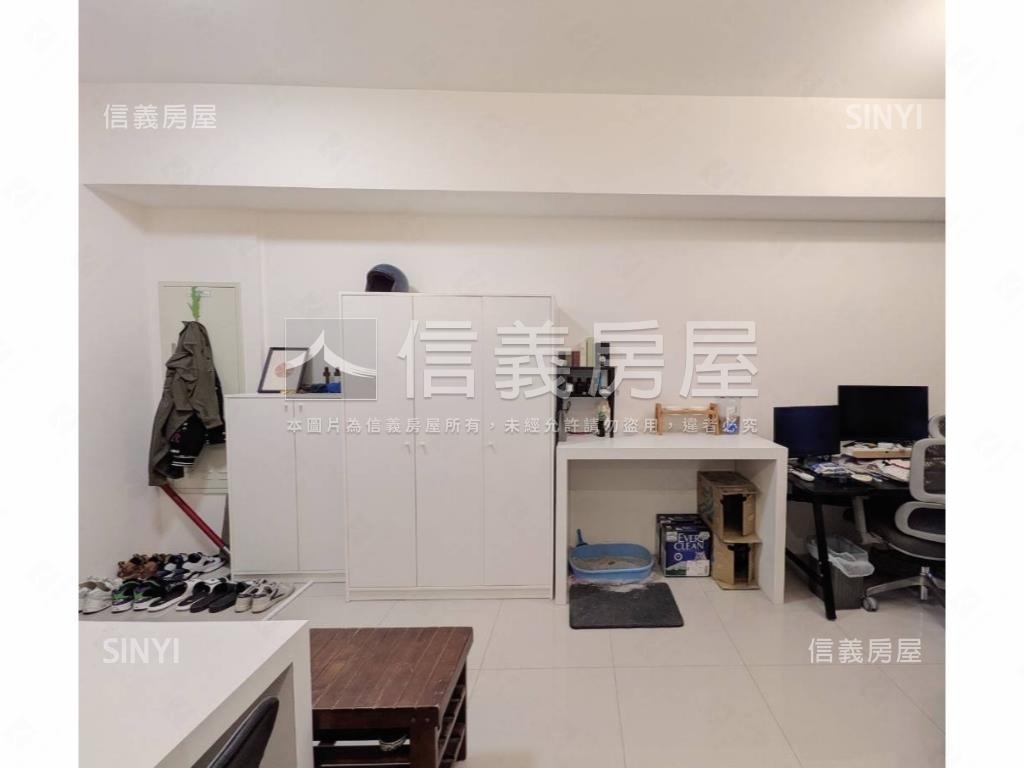 中國醫三年屋稀有２房２衛房屋室內格局與周邊環境