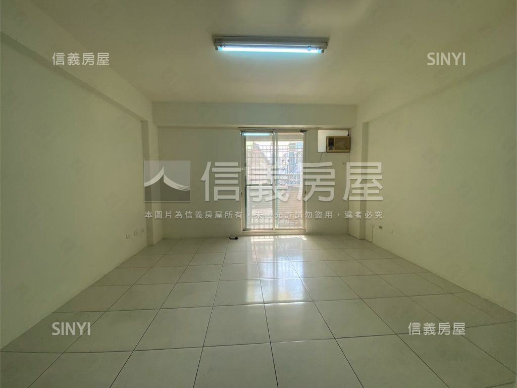 近內新國小優質透店房屋室內格局與周邊環境