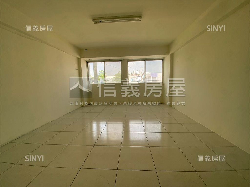 近內新國小優質透店房屋室內格局與周邊環境