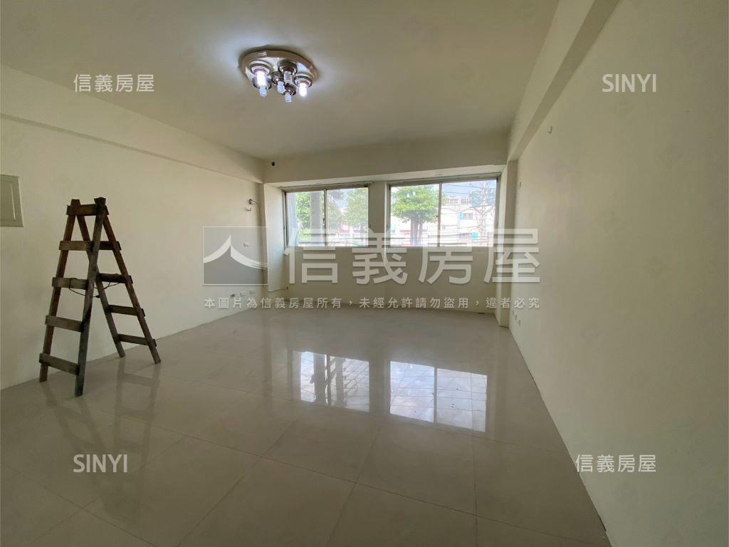 近內新國小優質透店房屋室內格局與周邊環境