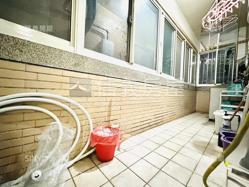震後大四房平車房屋室內格局與周邊環境