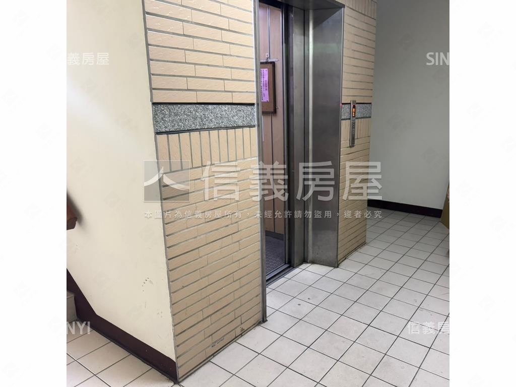 震後大四房平車房屋室內格局與周邊環境