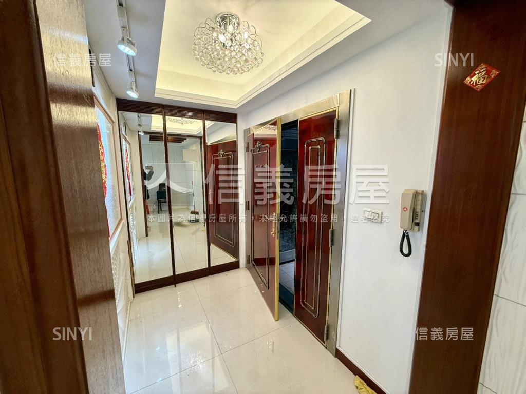 忠孝杭南華山捷運大四房Ｂ房屋室內格局與周邊環境