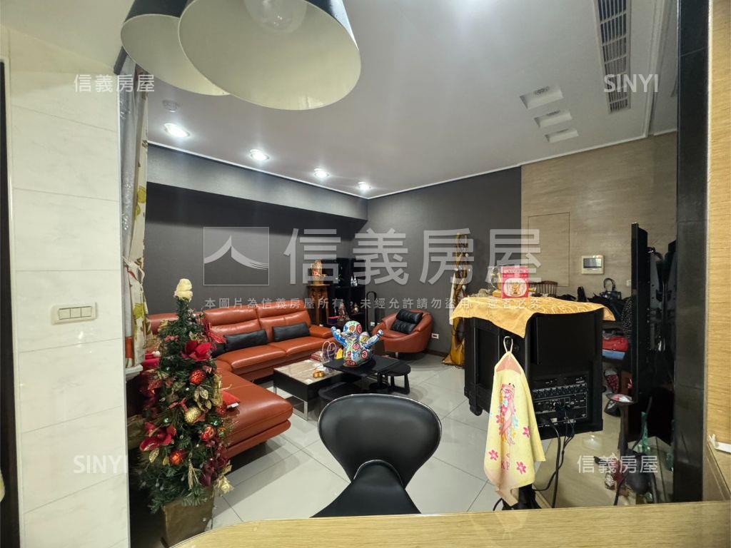 極麗捷運車位美屋房屋室內格局與周邊環境