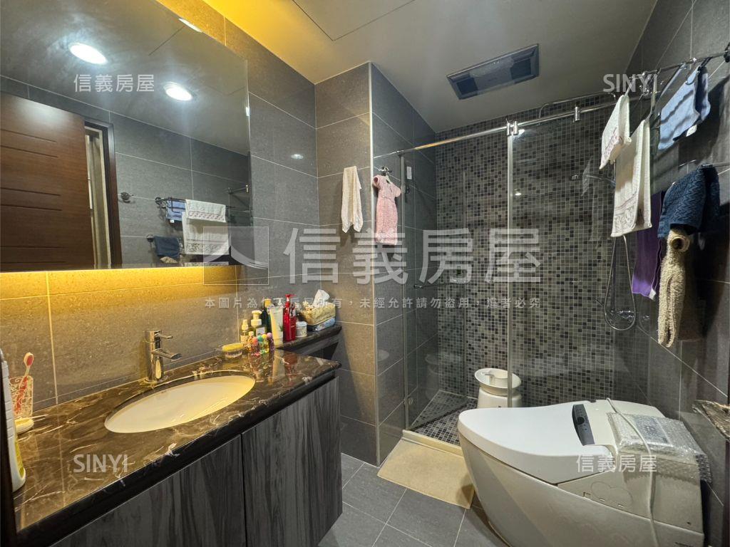 極麗捷運車位美屋房屋室內格局與周邊環境