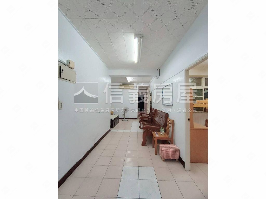 古亭三樓三房三面採光公寓房屋室內格局與周邊環境