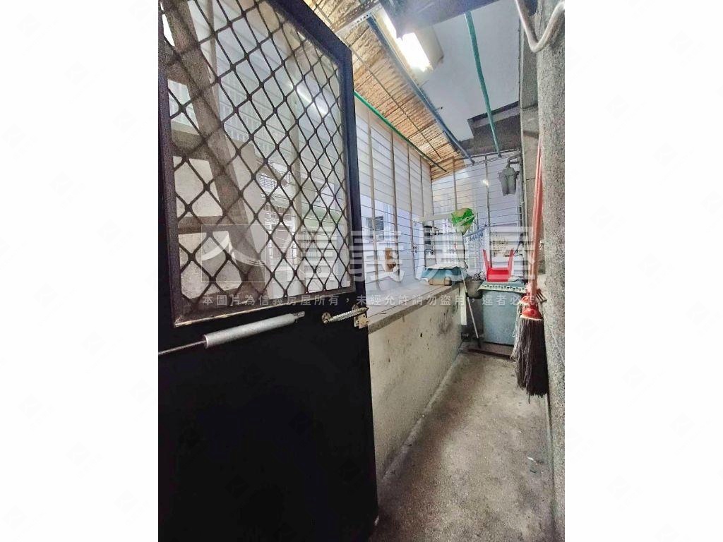 古亭三樓三房三面採光公寓房屋室內格局與周邊環境